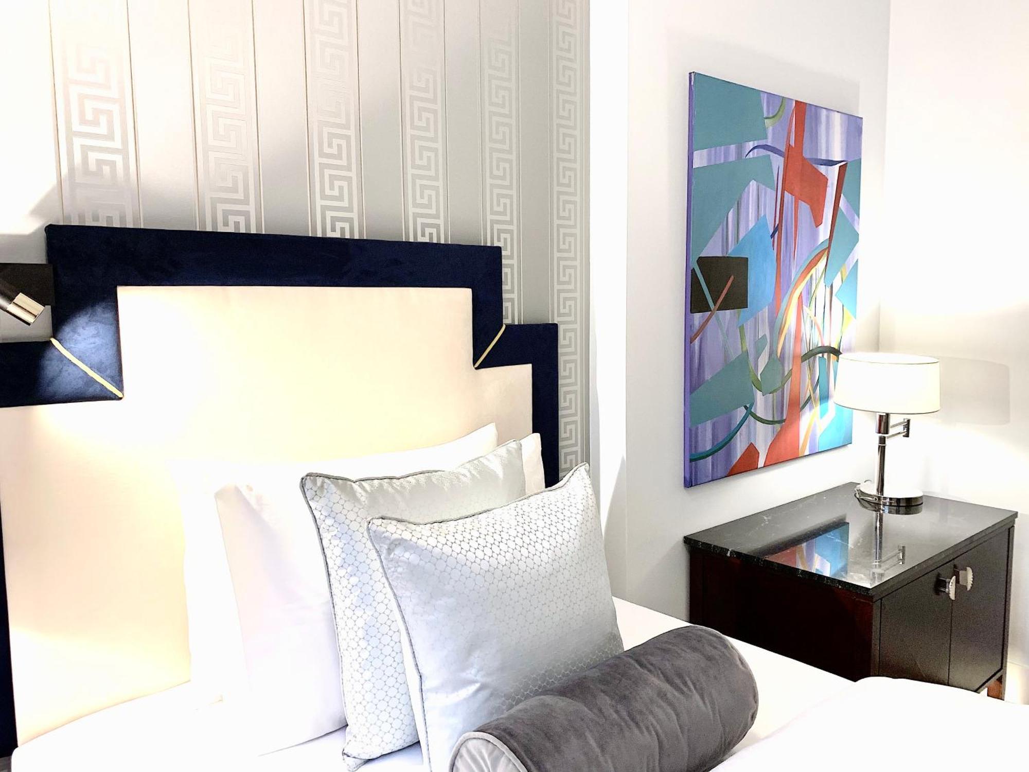Mondrian Luxury Suites & Apartments Market Square IV Варшава Номер фото