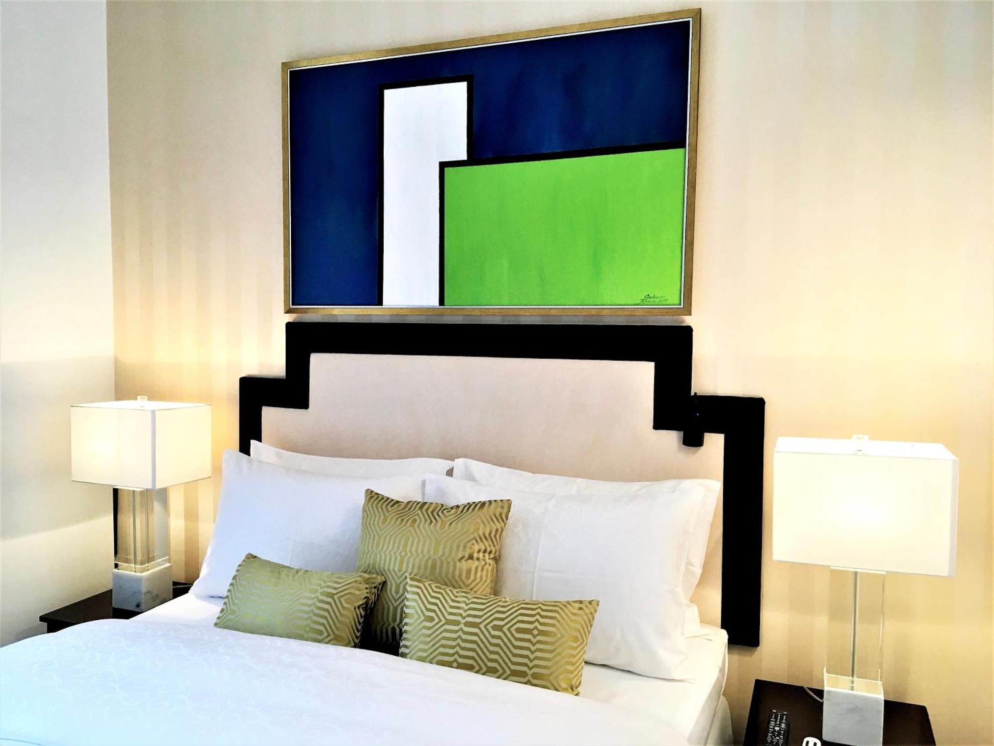 Mondrian Luxury Suites & Apartments Market Square IV Варшава Номер фото