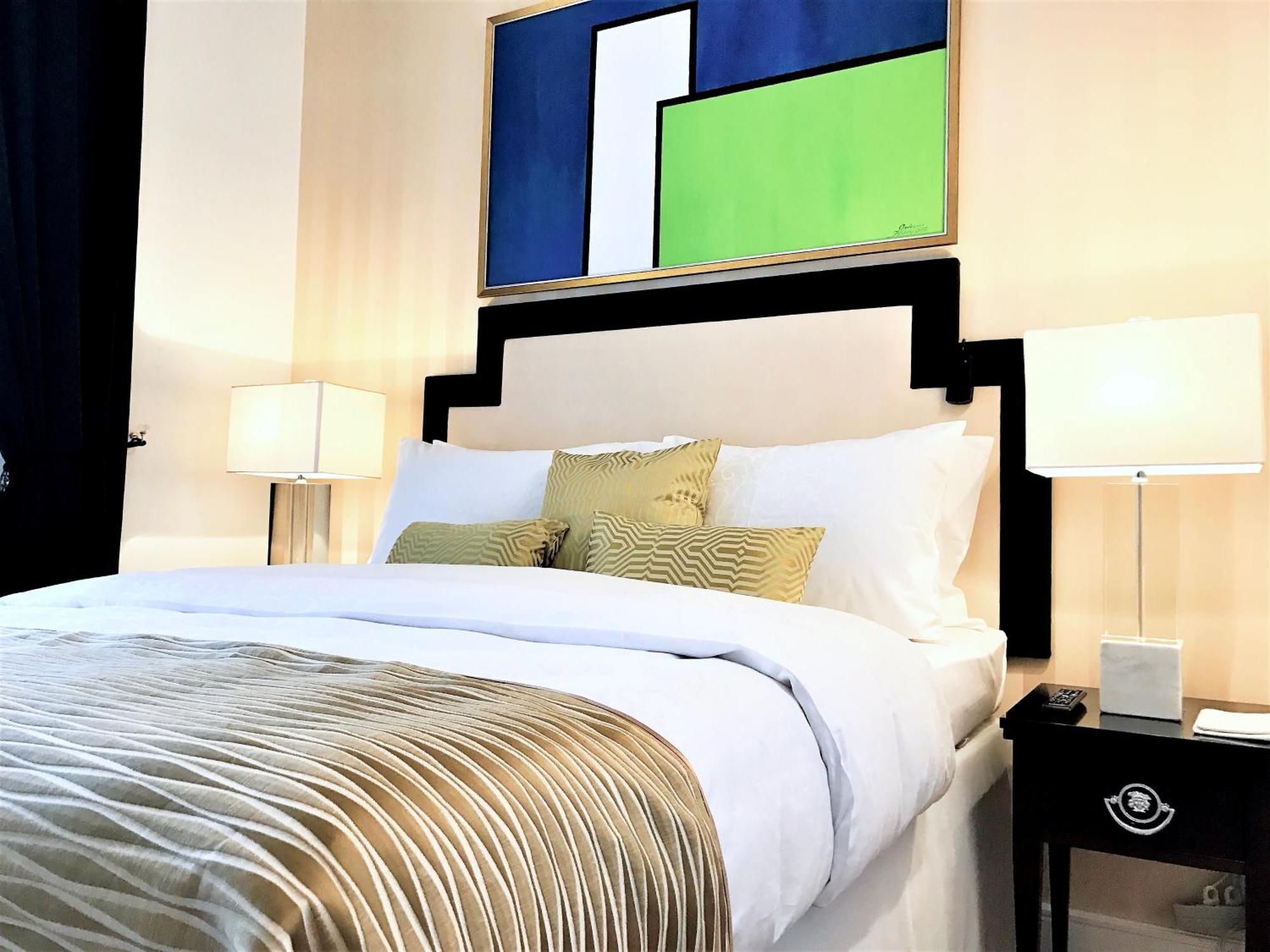 Mondrian Luxury Suites & Apartments Market Square IV Варшава Номер фото