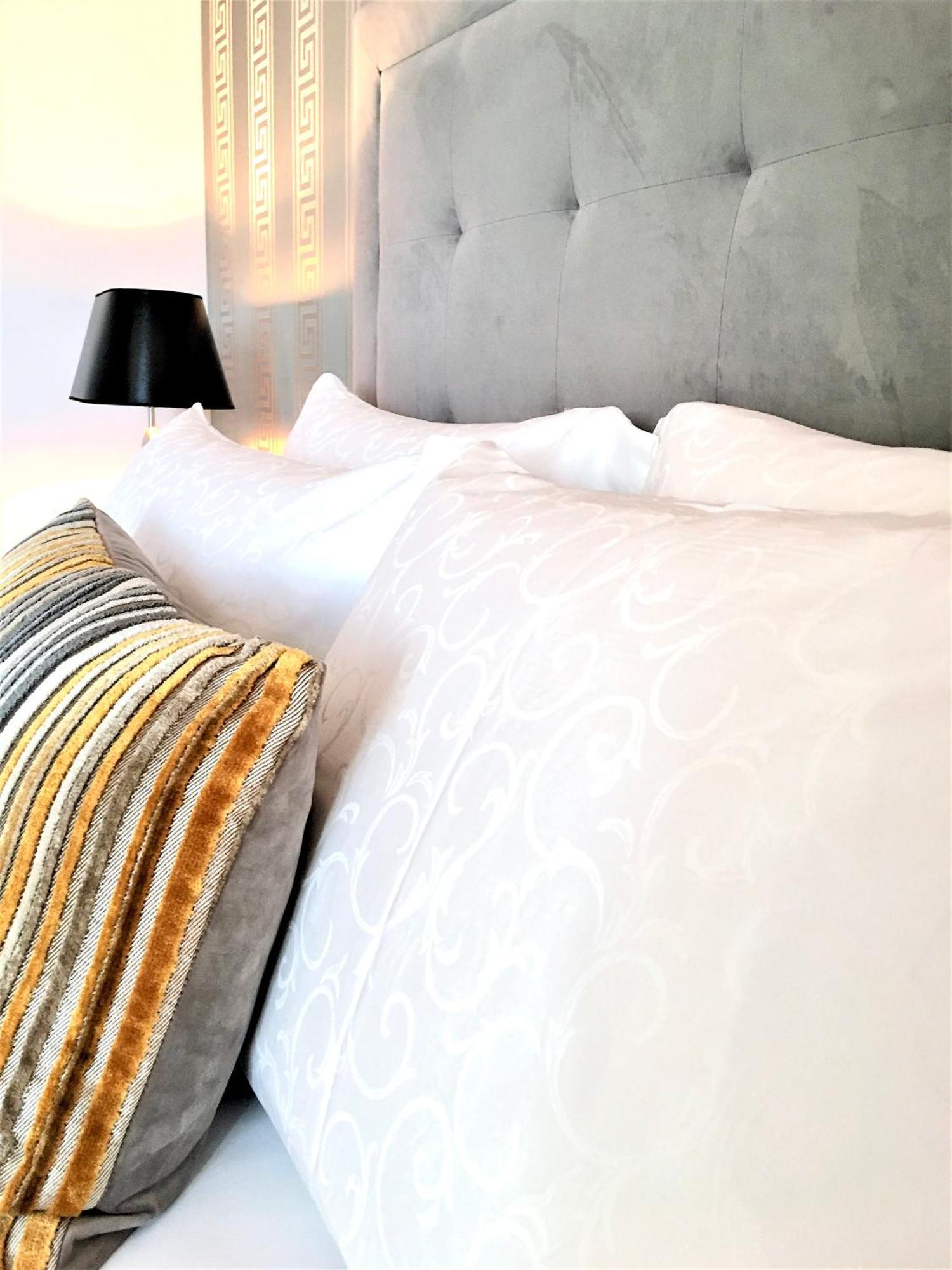 Mondrian Luxury Suites & Apartments Market Square IV Варшава Номер фото