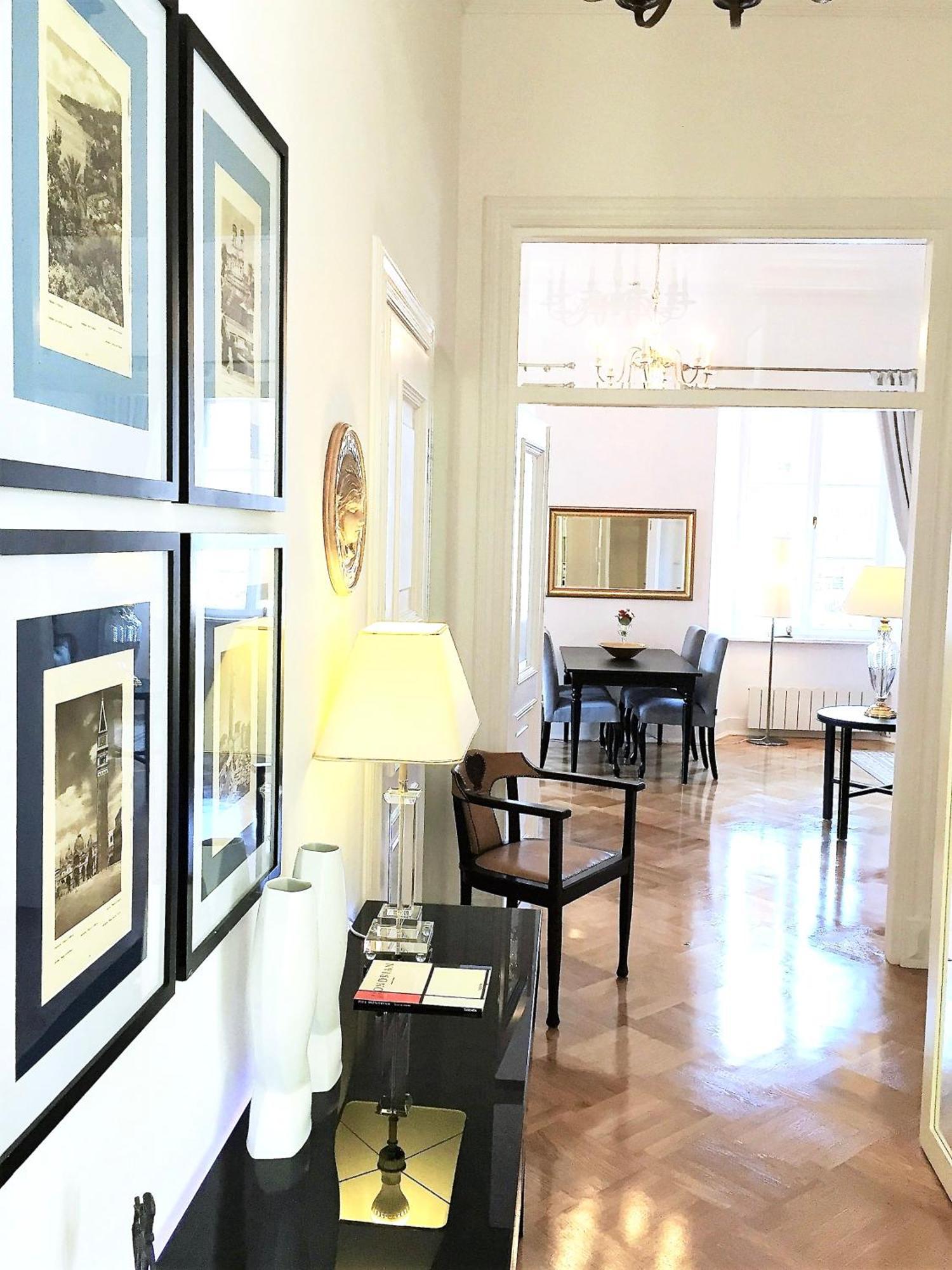 Mondrian Luxury Suites & Apartments Market Square IV Варшава Номер фото