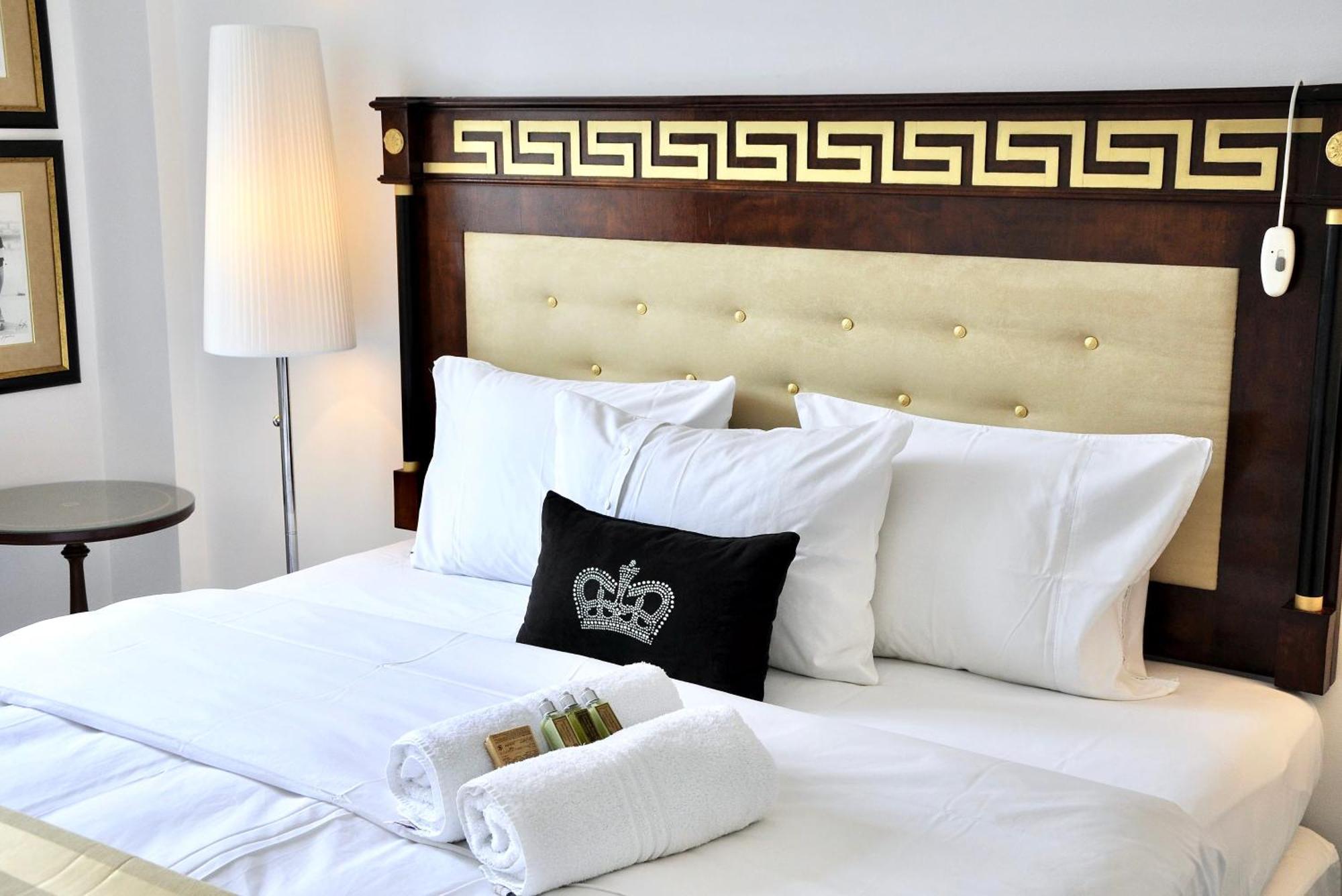 Mondrian Luxury Suites & Apartments Market Square IV Варшава Номер фото