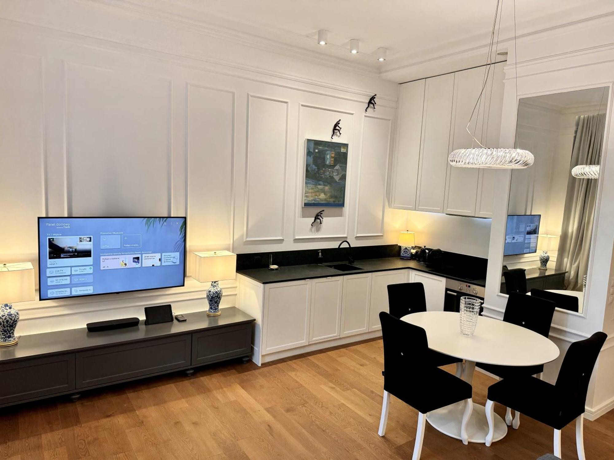 Mondrian Luxury Suites & Apartments Market Square IV Варшава Номер фото
